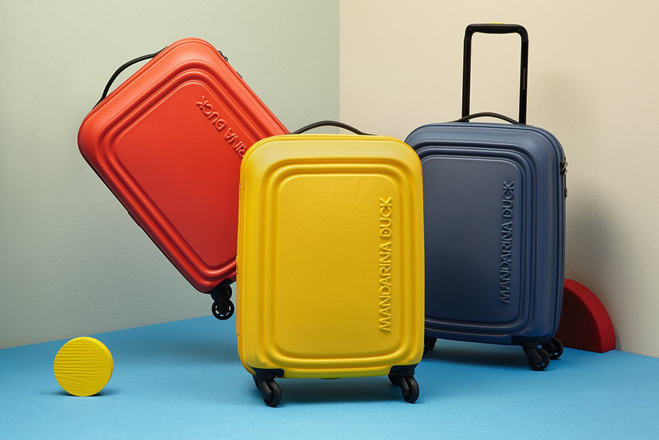 Ремонт чемоданов Mandarina Duck (Мандарина Дак) Ремонт чемоданов Mandarina Duck (Мандарина Дак)